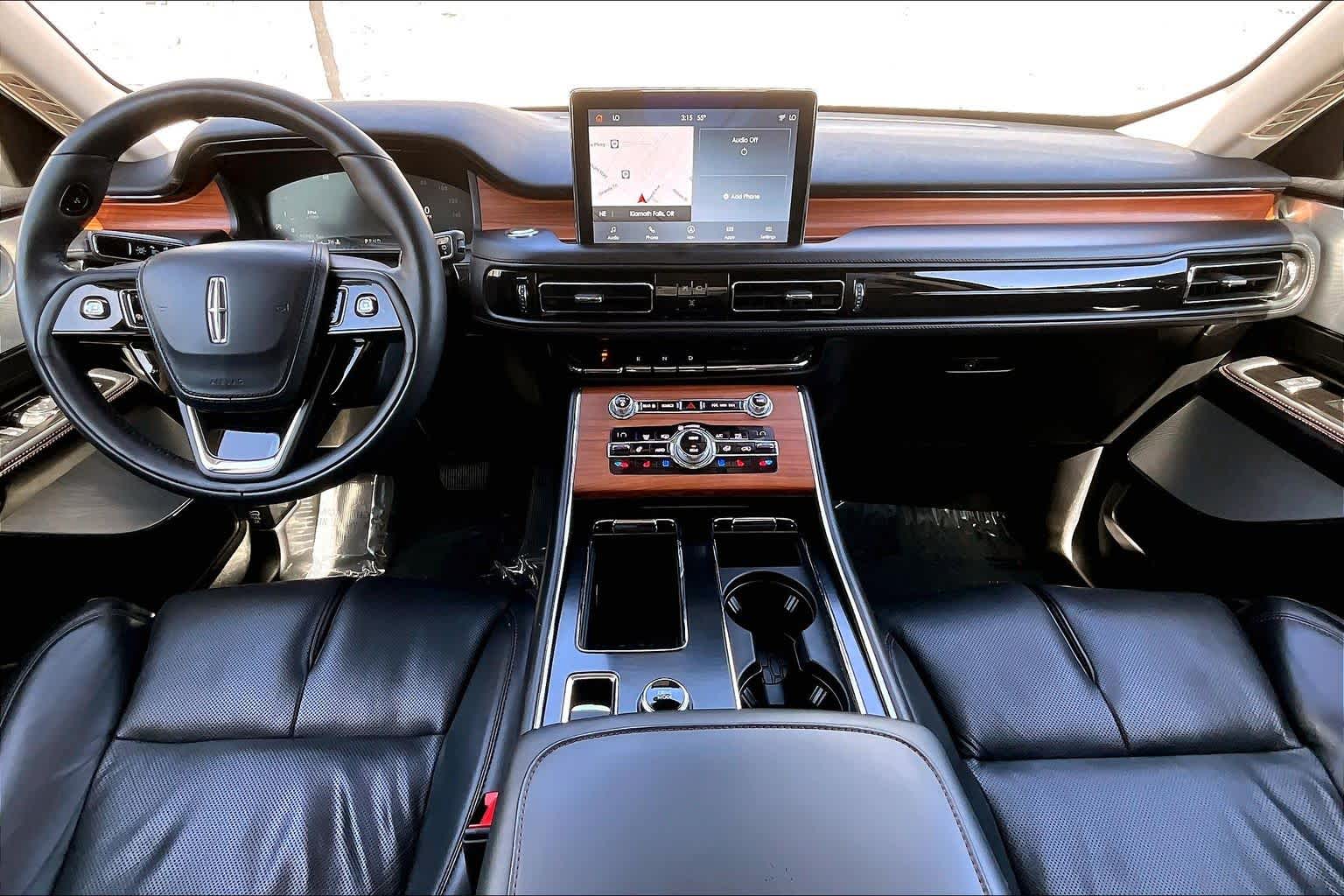 Thumbnail: 2020 Lincoln Aviator - 10