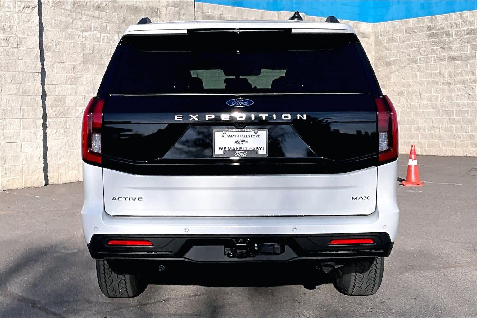 Thumbnail: 2026 Ford Expedition MAX - 5