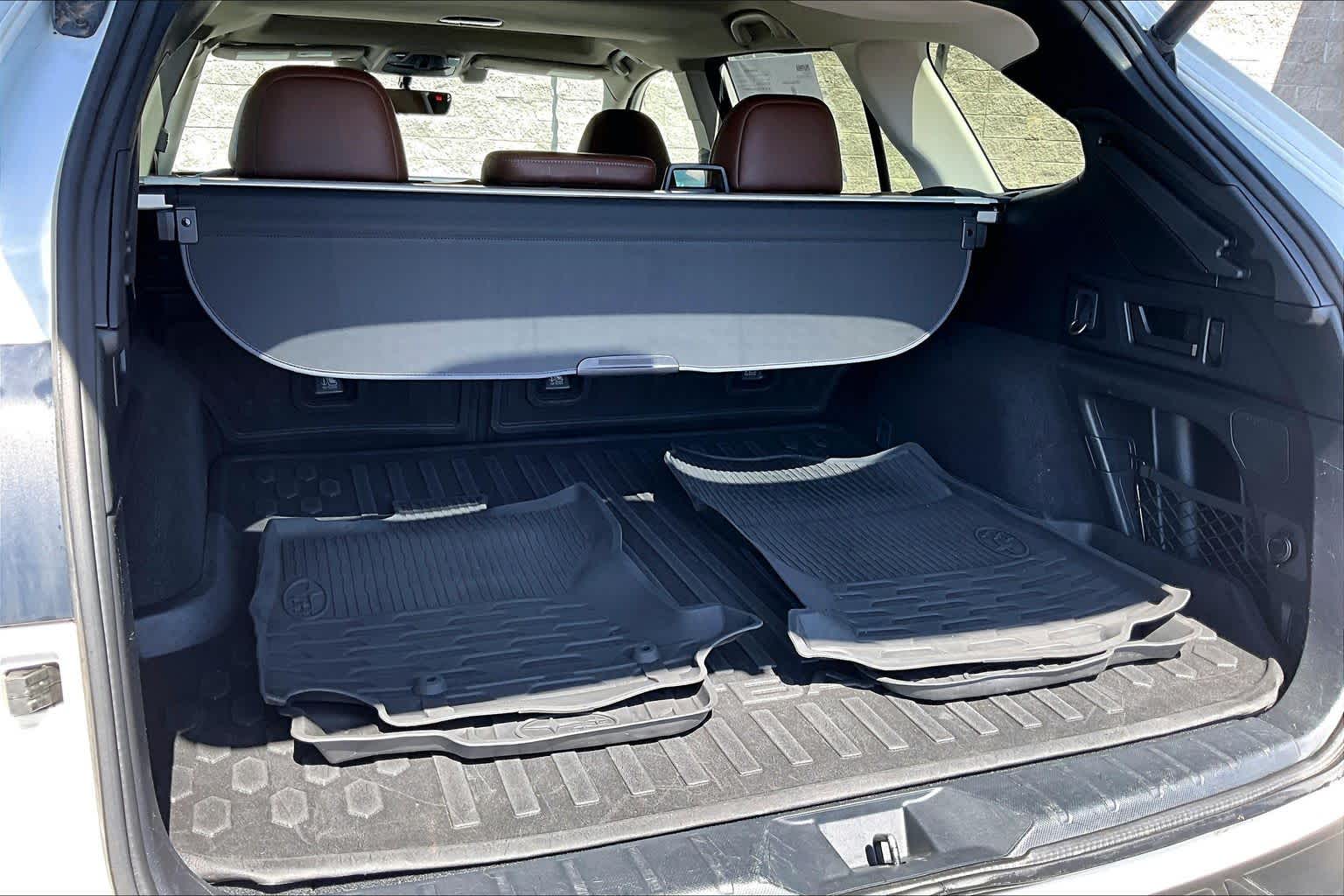 Thumbnail: 2020 Subaru Outback - 18