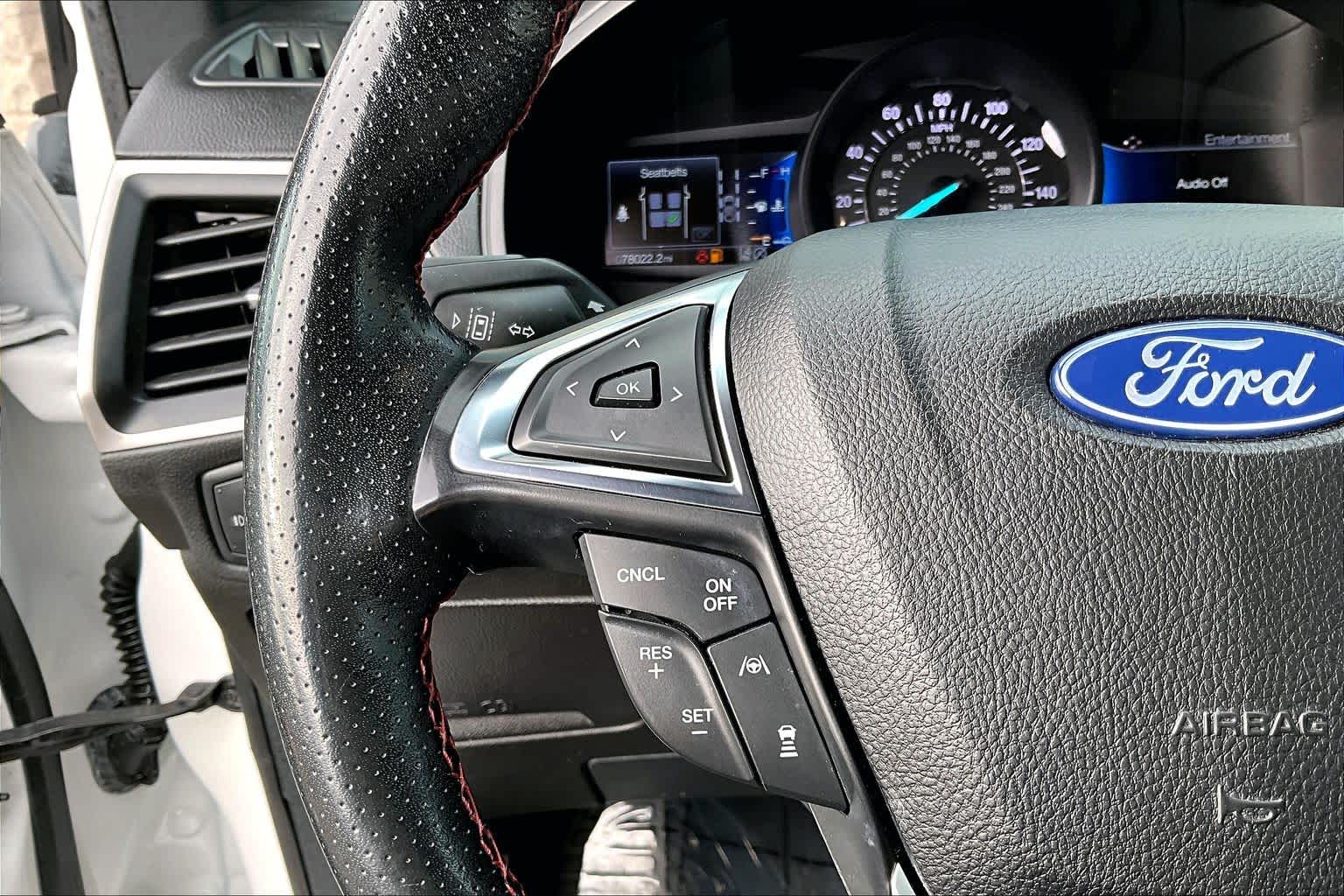 Thumbnail: 2022 Ford Edge - 24