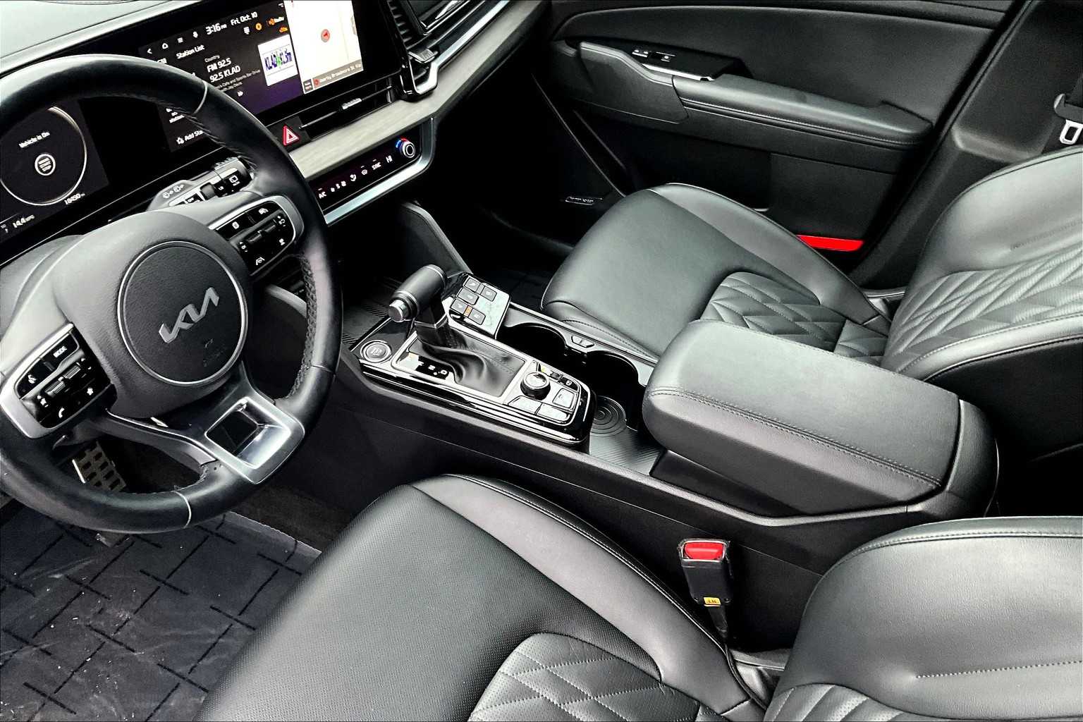 Thumbnail: 2024 Kia Sportage - 16