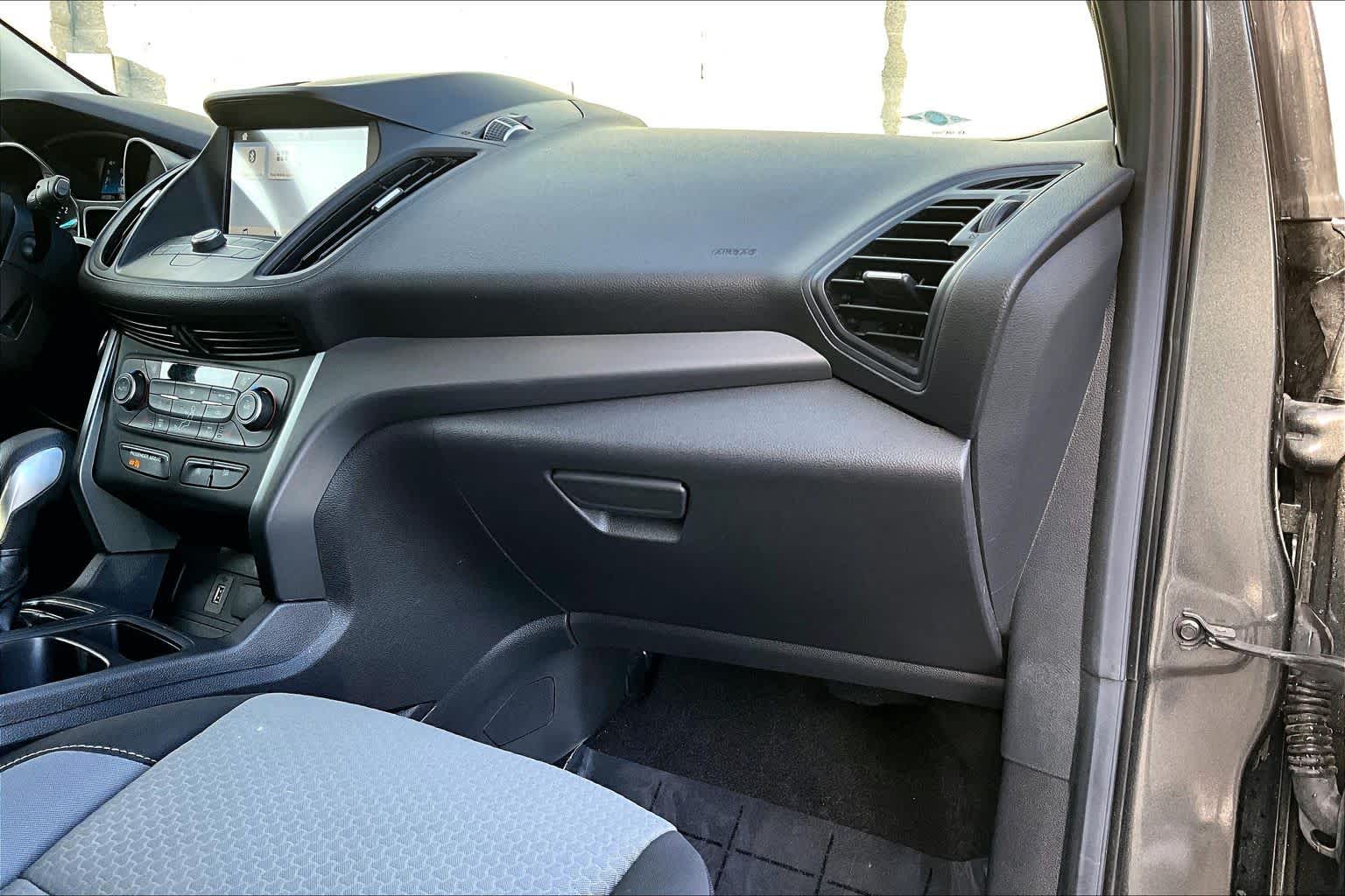 Thumbnail: 2019 Ford Escape - 23