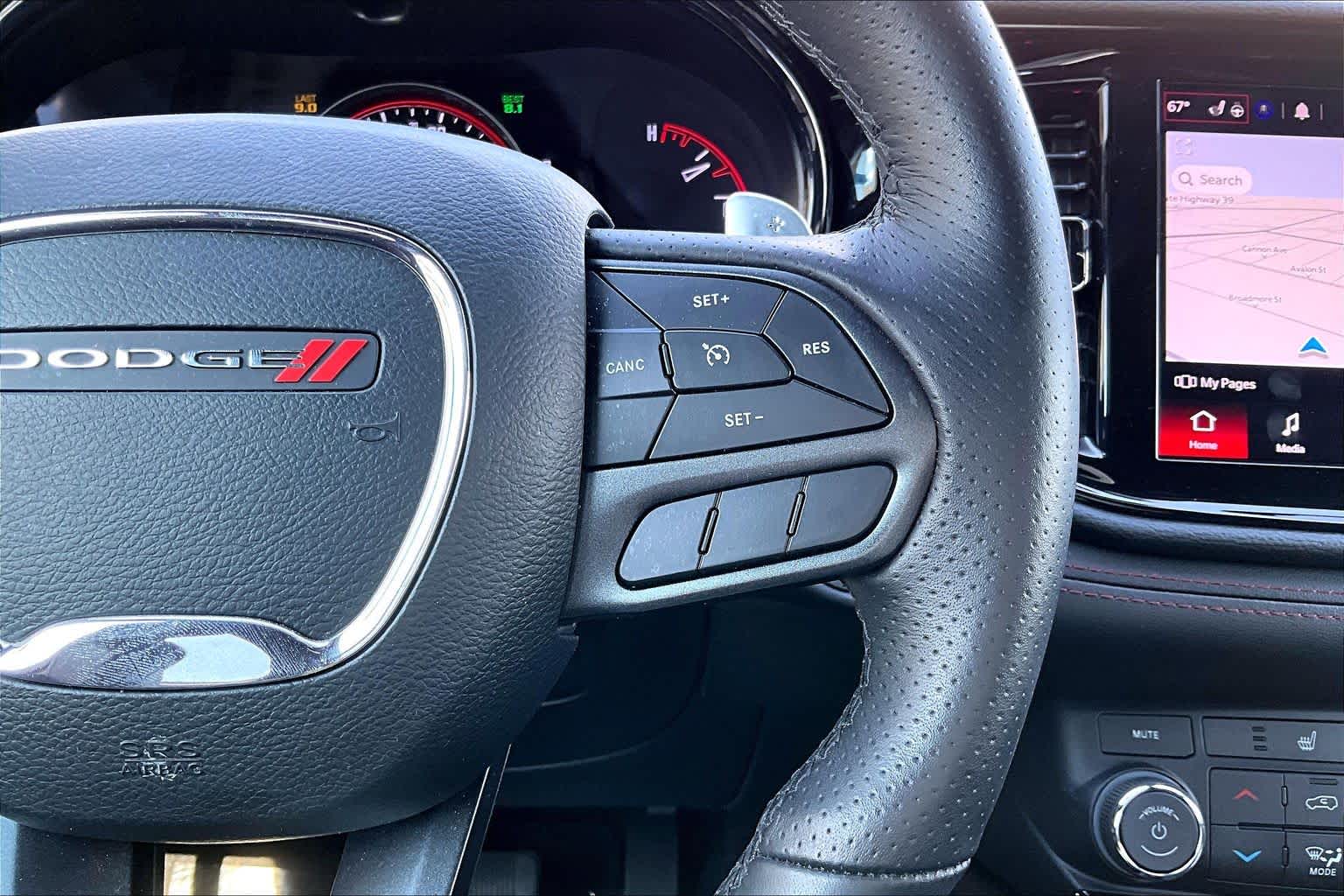 Thumbnail: 2022 Dodge Durango - 25