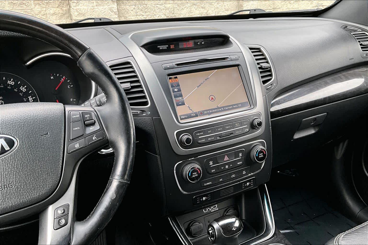 Thumbnail: 2014 Kia Sorento - 15