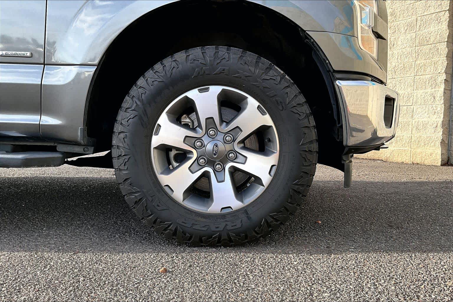 Thumbnail: 2017 Ford F-150 - 34