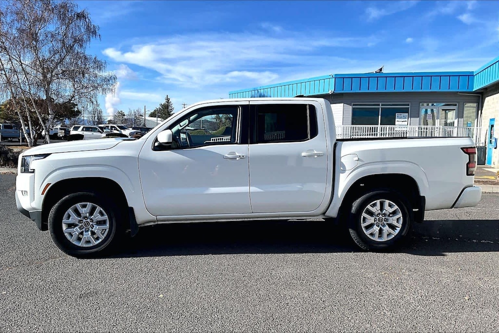 Used 2022 Nissan Frontier SV Truck Crew Cab