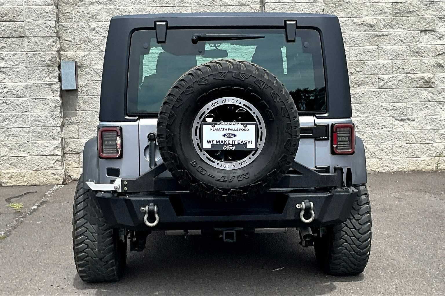 Thumbnail: 2013 Jeep Wrangler - 5