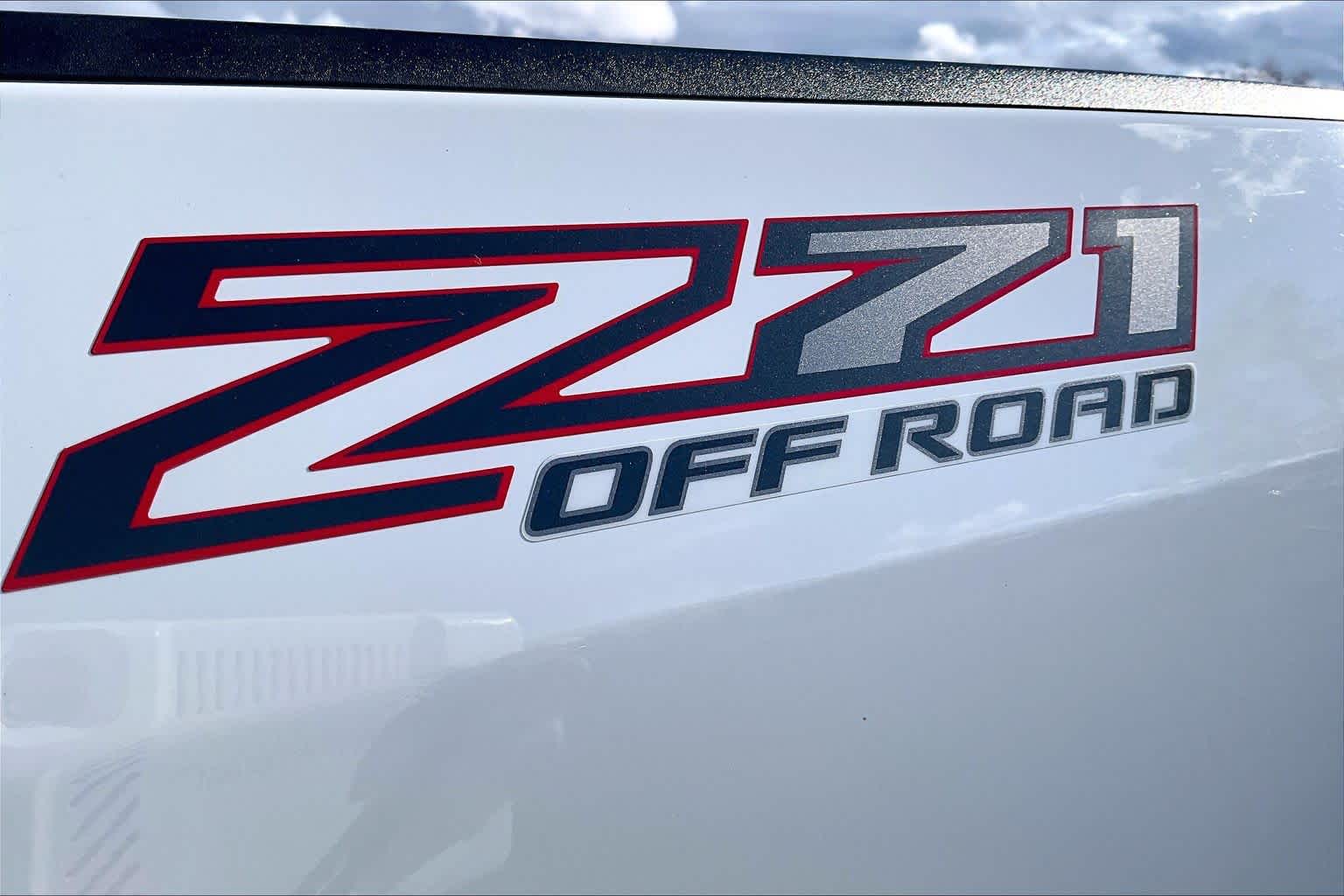 Thumbnail: 2021 Chevrolet Colorado - 7