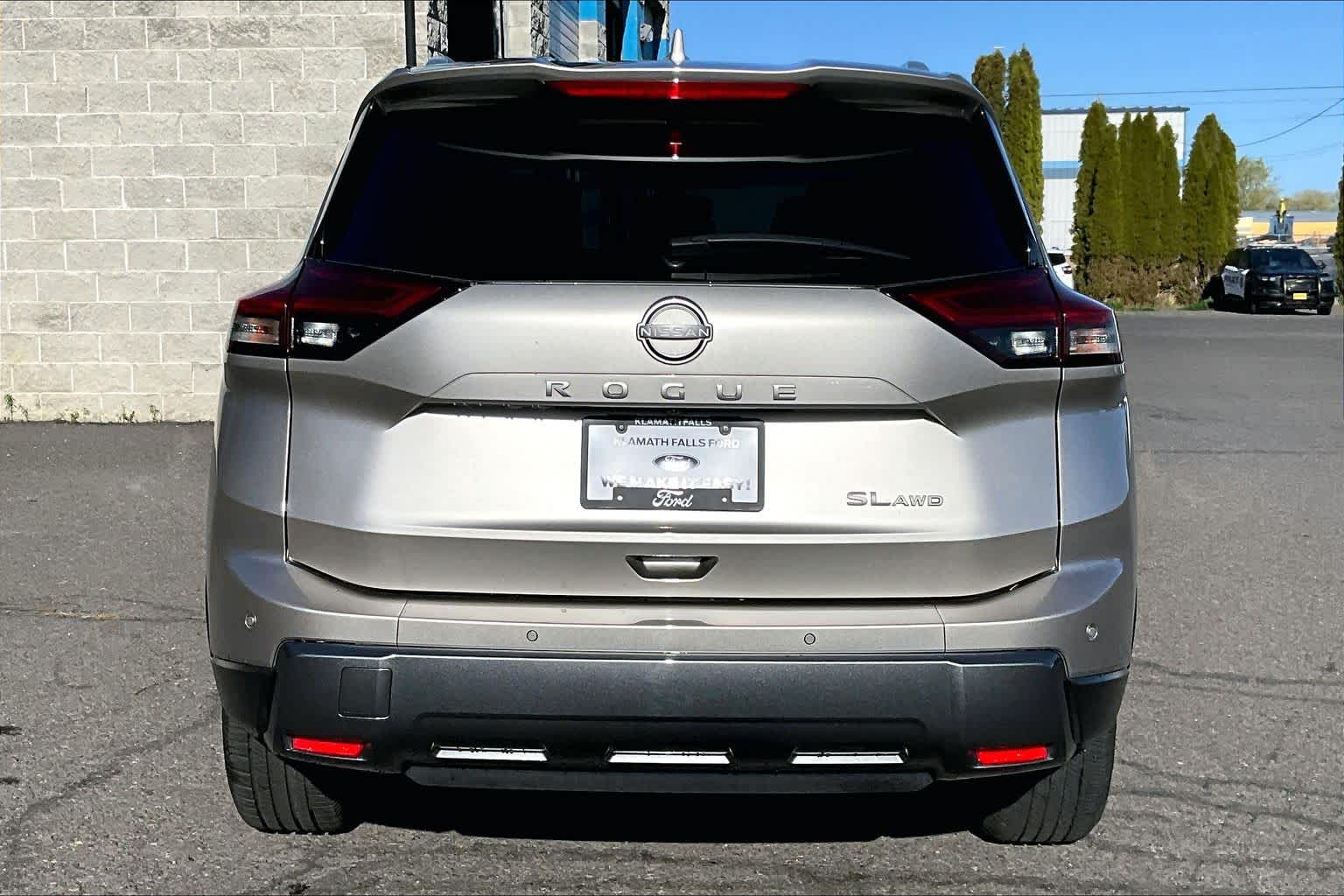 Thumbnail: 2024 Nissan Rogue - 5