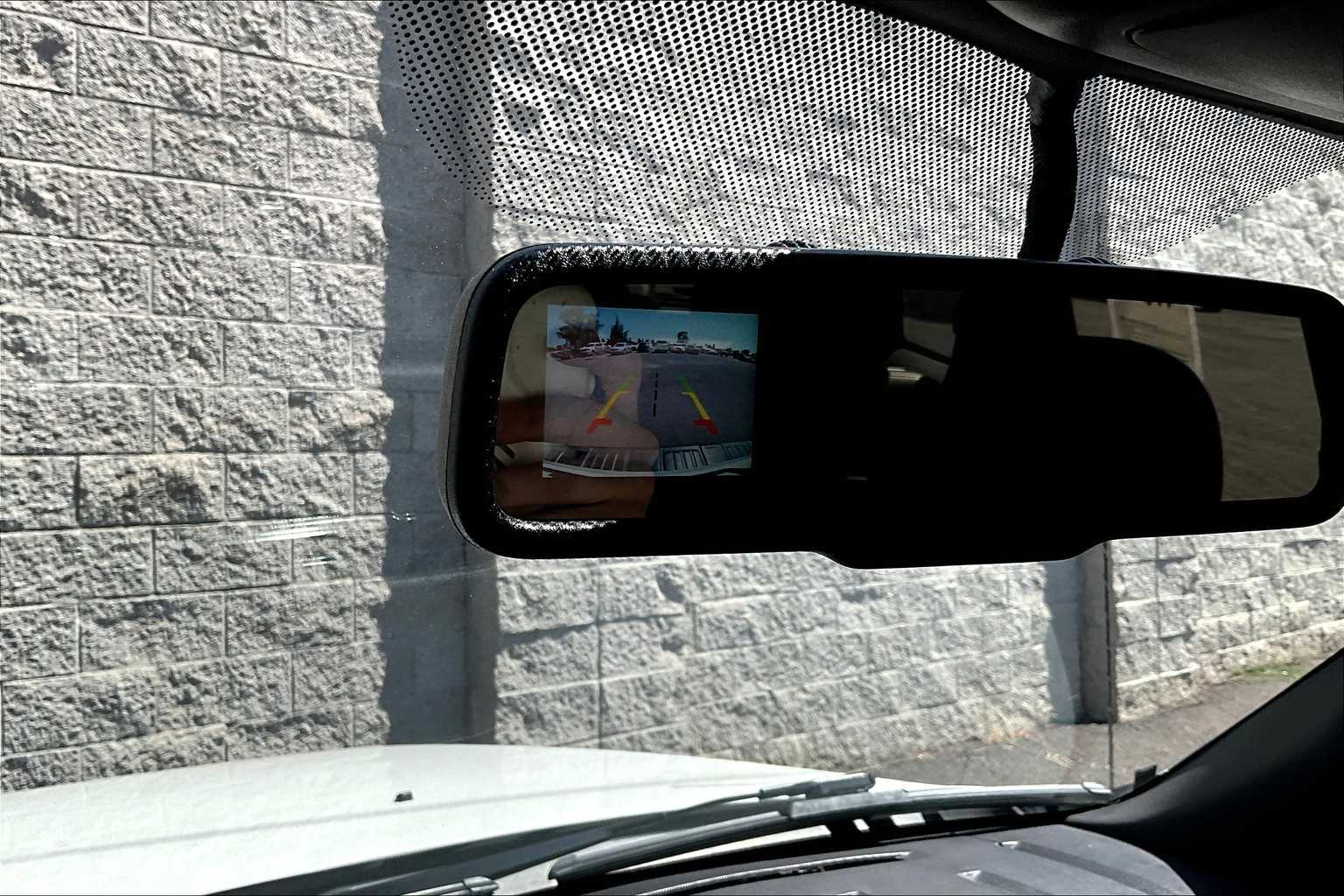 Thumbnail: 2010 Ford Escape - 26