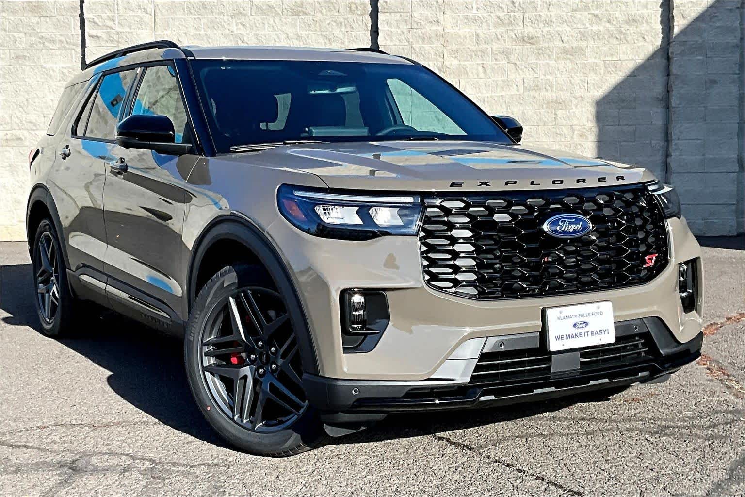 Thumbnail: 2026 Ford Explorer - 21