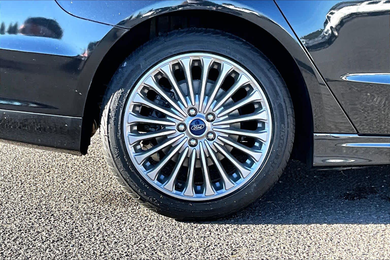 Thumbnail: 2015 Ford Fusion - 36