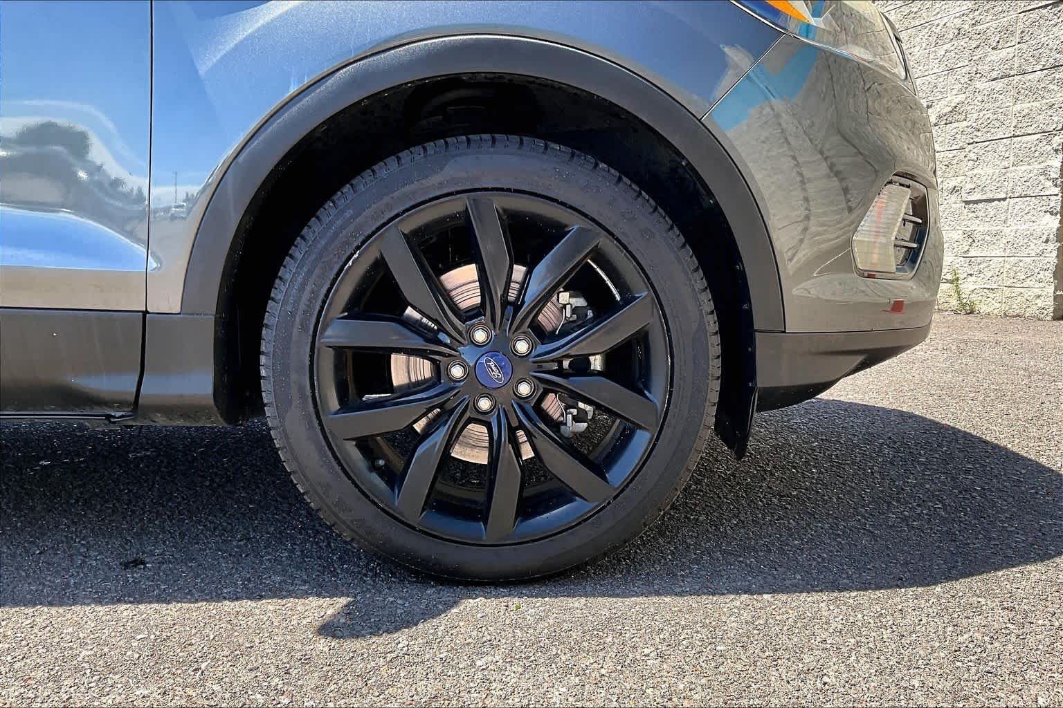 Thumbnail: 2018 Ford Escape - 34