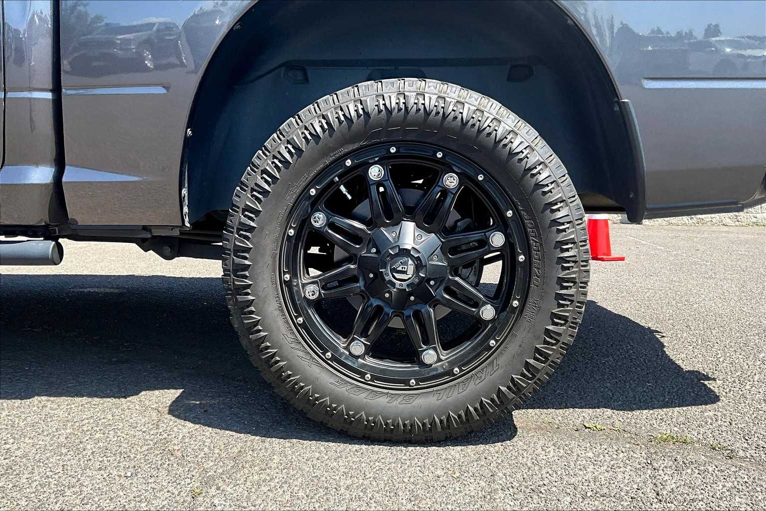 2019 RAM 1500 Classic Big Horn 35