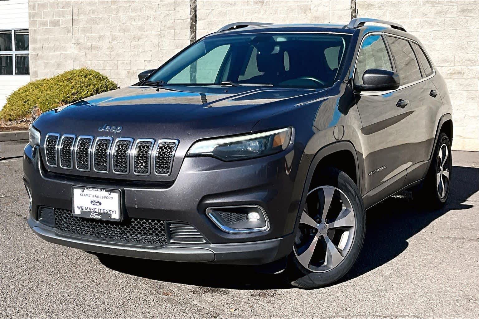 Thumbnail: 2019 Jeep Cherokee - 1