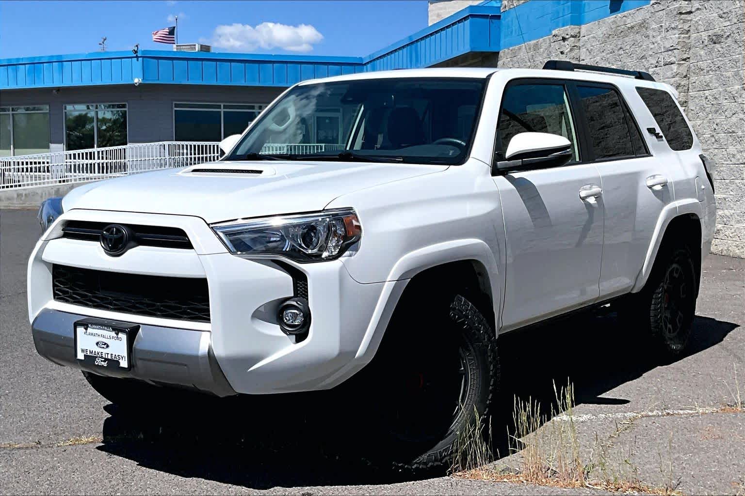 Thumbnail: 2022 Toyota 4Runner - 1
