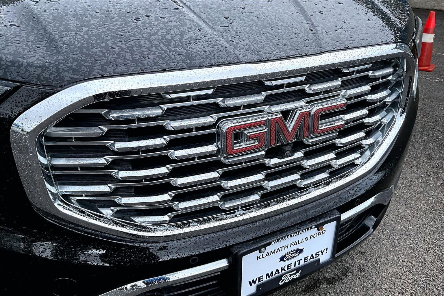 Thumbnail: 2020 GMC Terrain - 33