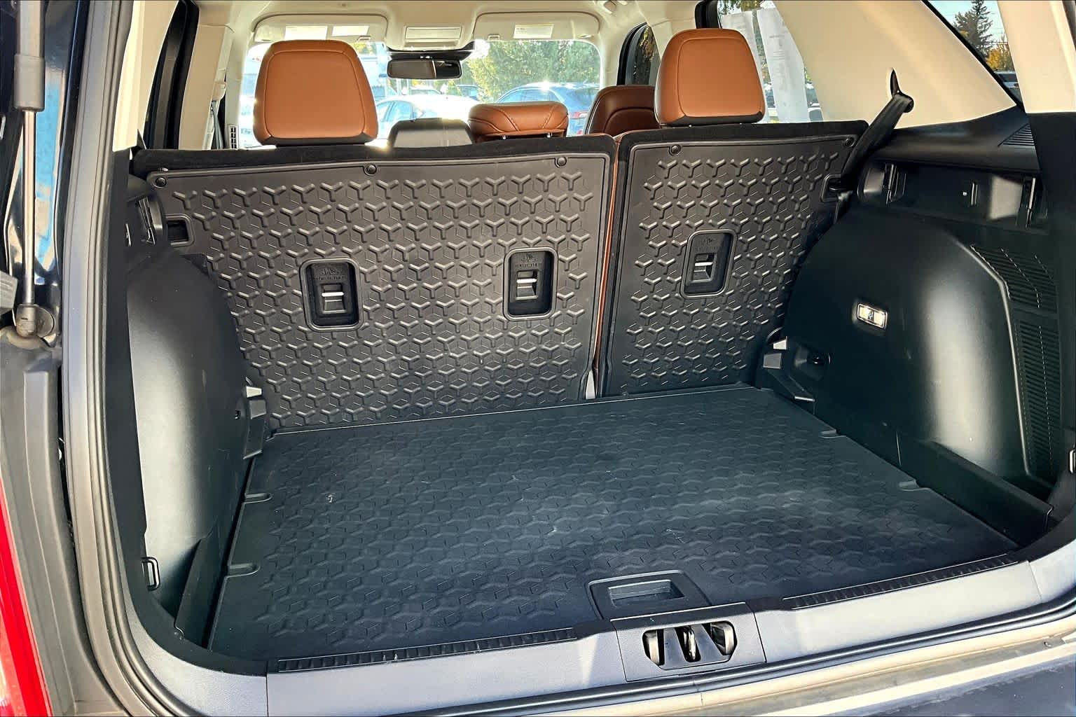 Thumbnail: 2023 Ford Bronco Sport - 18