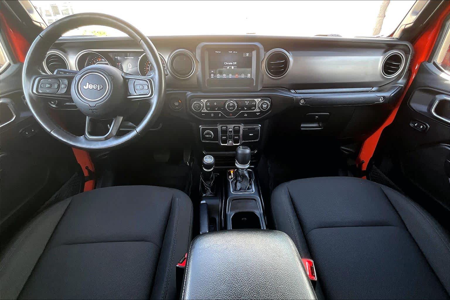 Thumbnail: 2020 Jeep Gladiator - 10