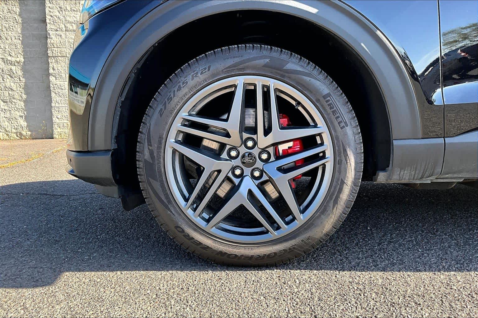 Thumbnail: 2025 Ford Explorer - 8