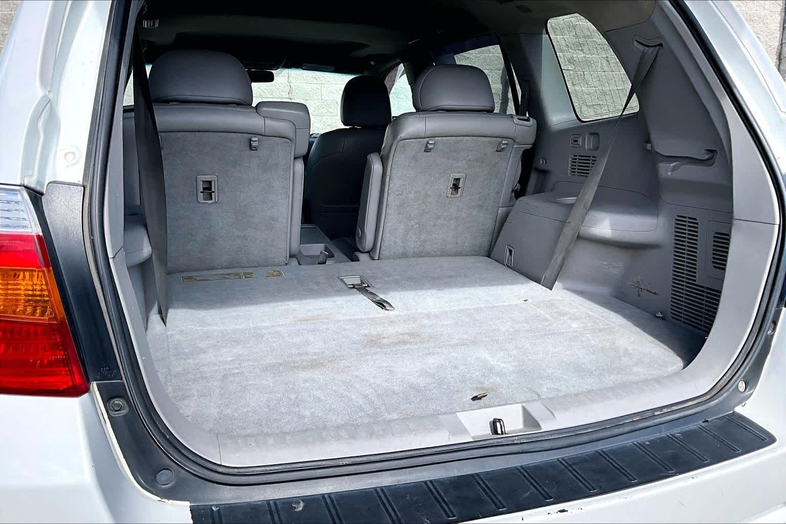 Thumbnail: 2010 Toyota Highlander - 18