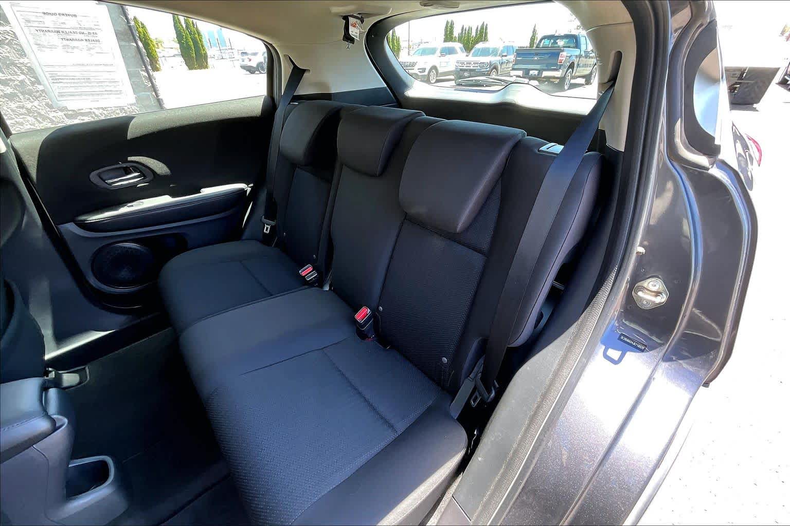 Thumbnail: 2018 Honda HR-V - 28