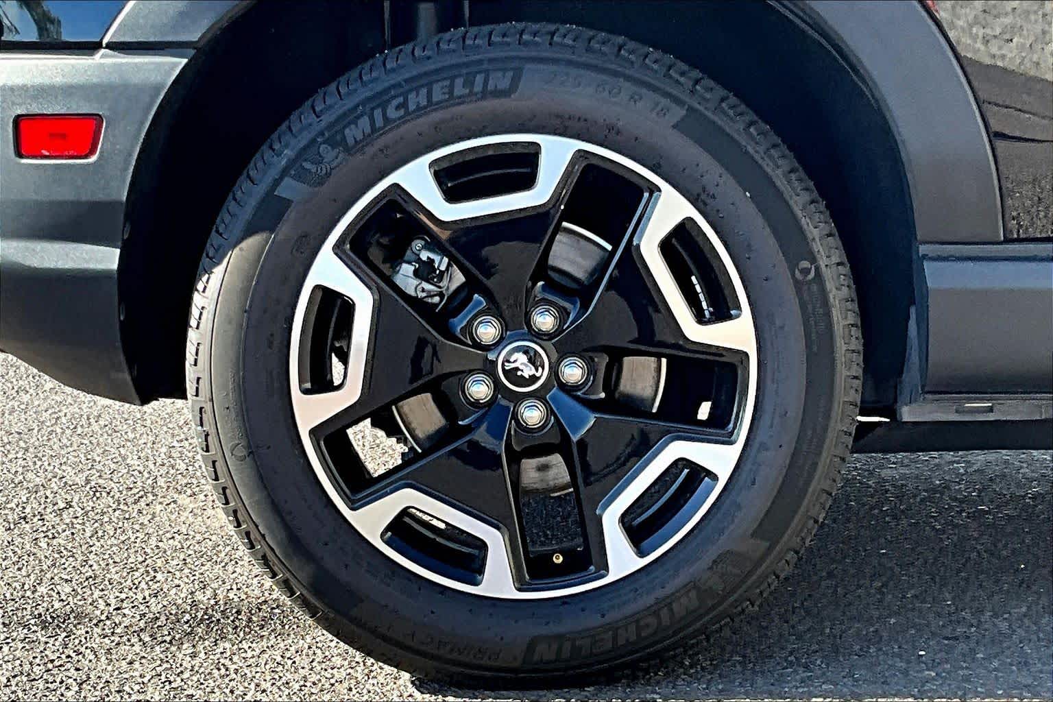 Thumbnail: 2023 Ford Bronco Sport - 36