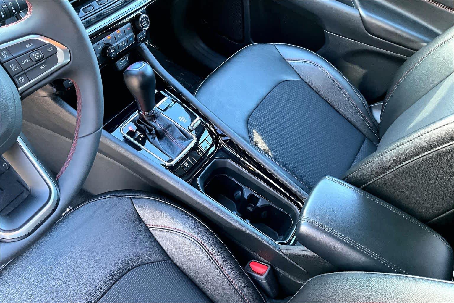Thumbnail: 2025 Jeep Compass - 16