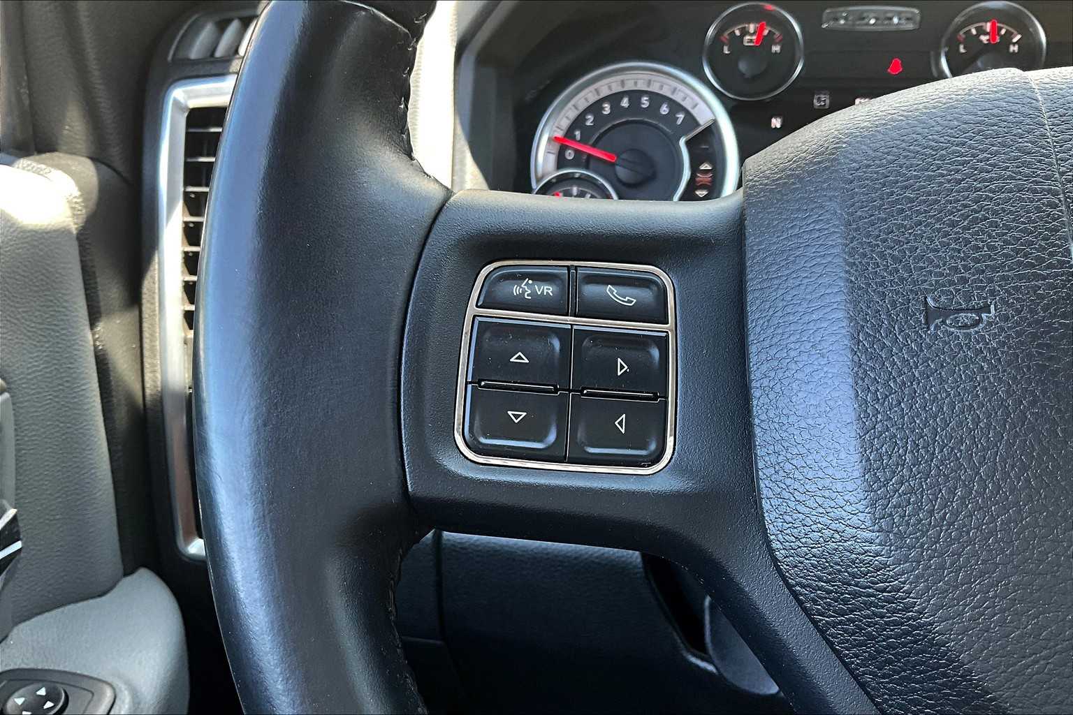 2019 RAM 1500 Classic Big Horn 24