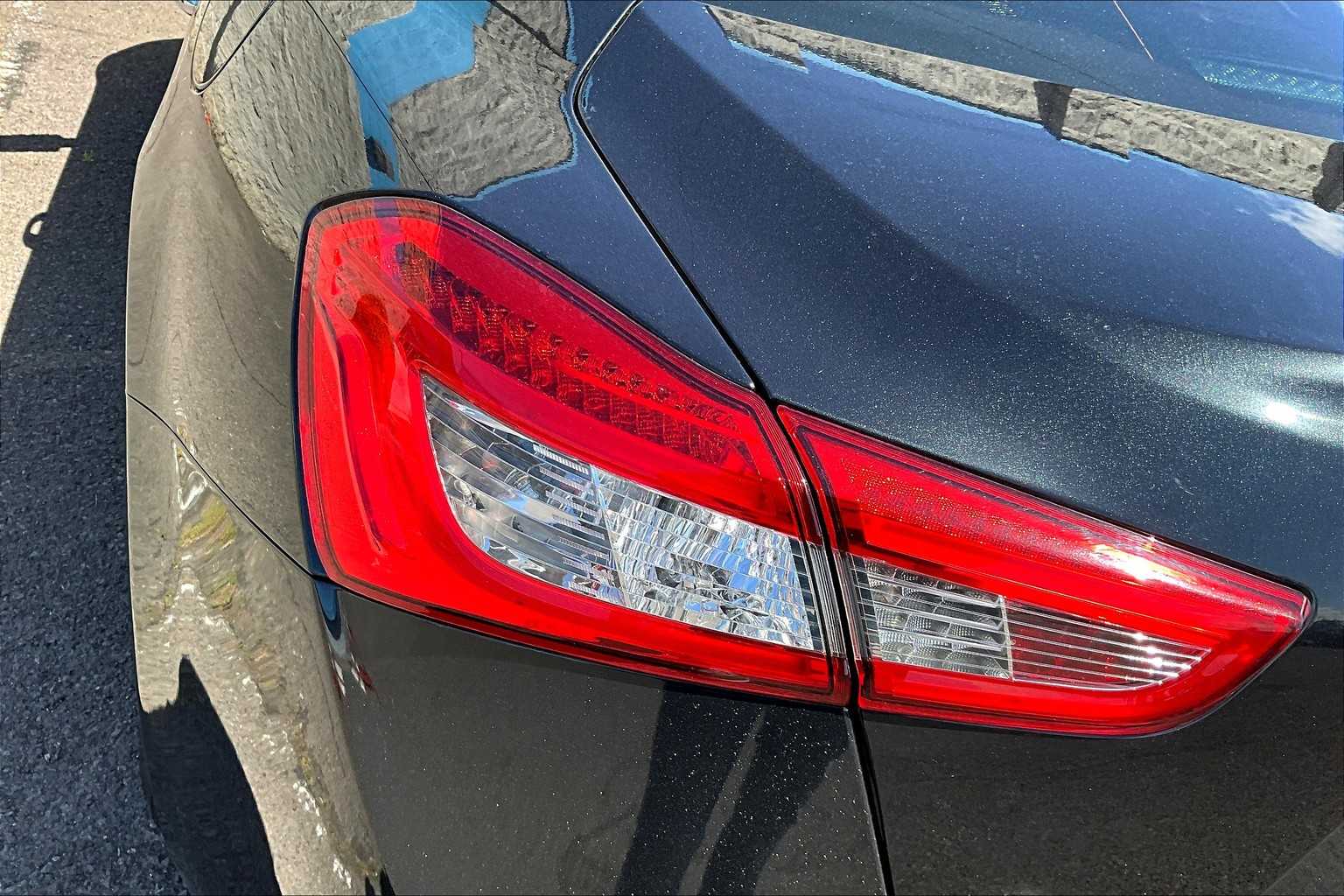 Thumbnail: 2019 Maserati Ghibli - 32