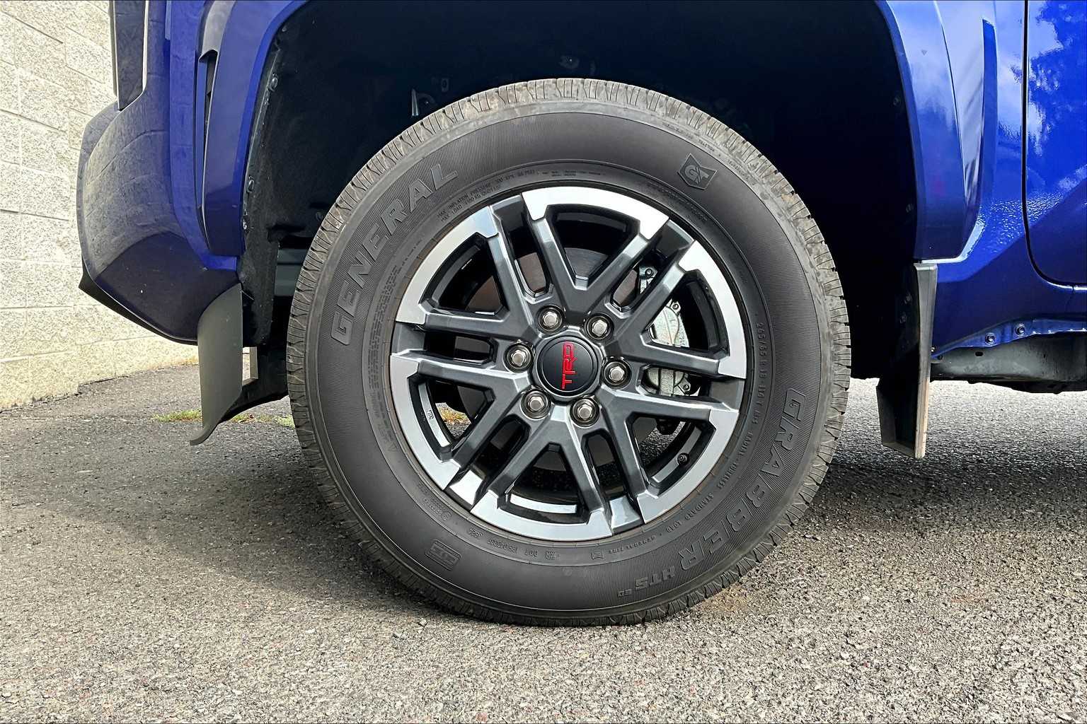 Thumbnail: 2024 Toyota Tacoma - 8