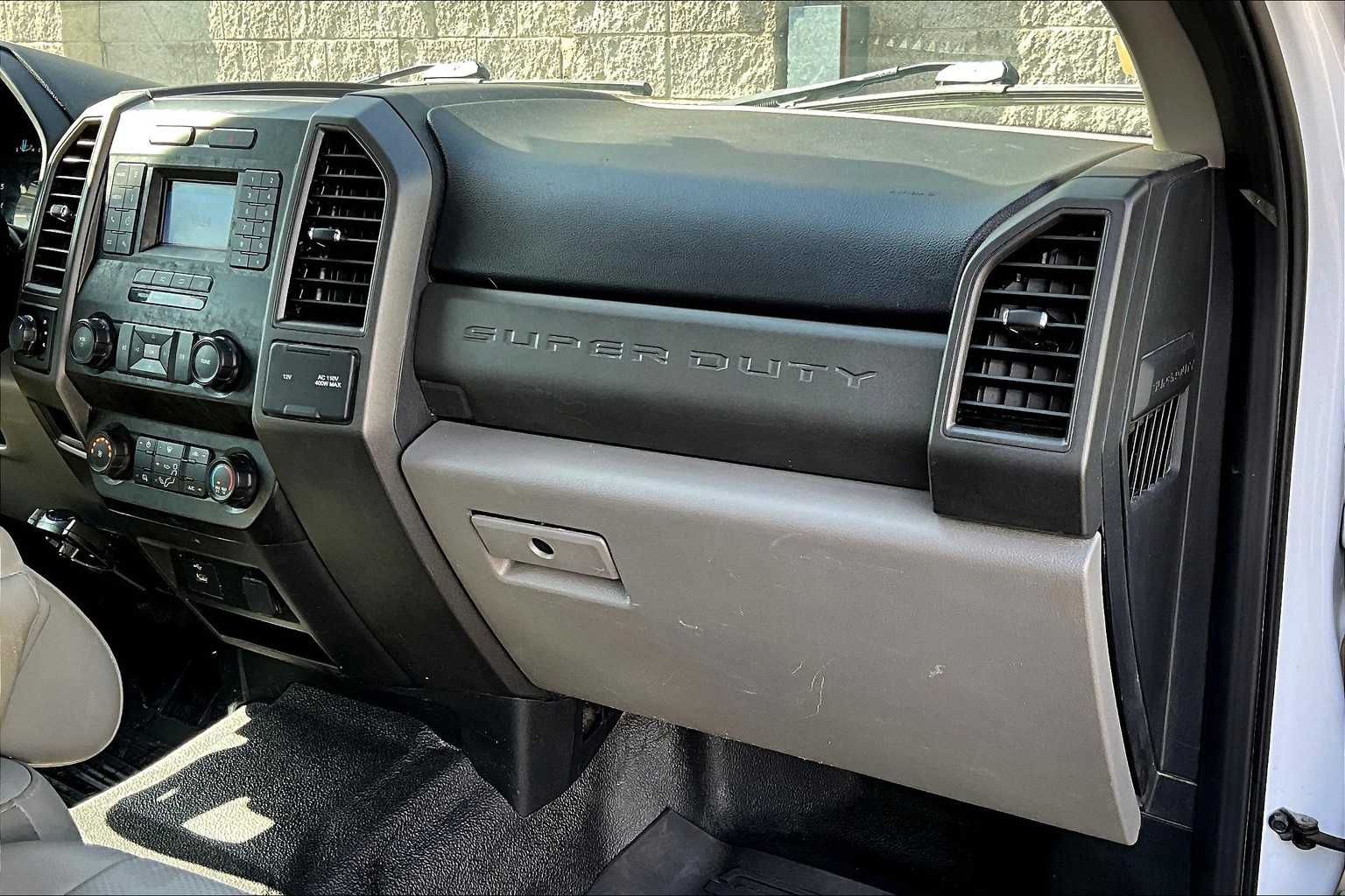 2020 Ford F-250 XL 23