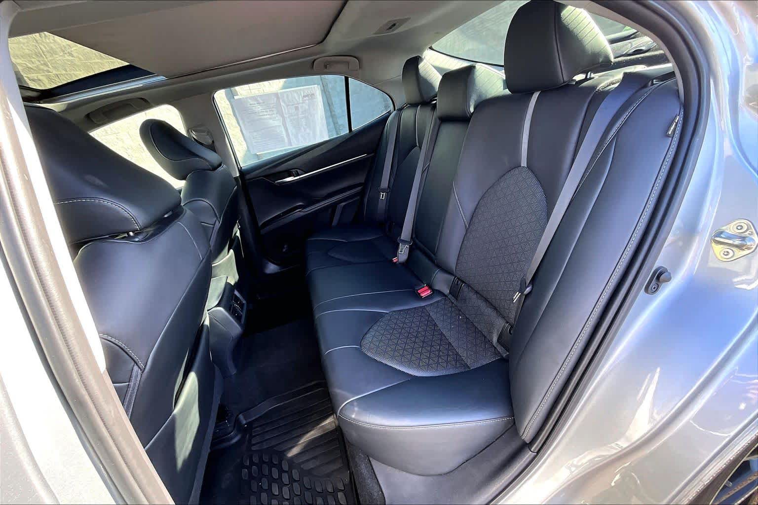 Thumbnail: 2020 Toyota Camry - 29