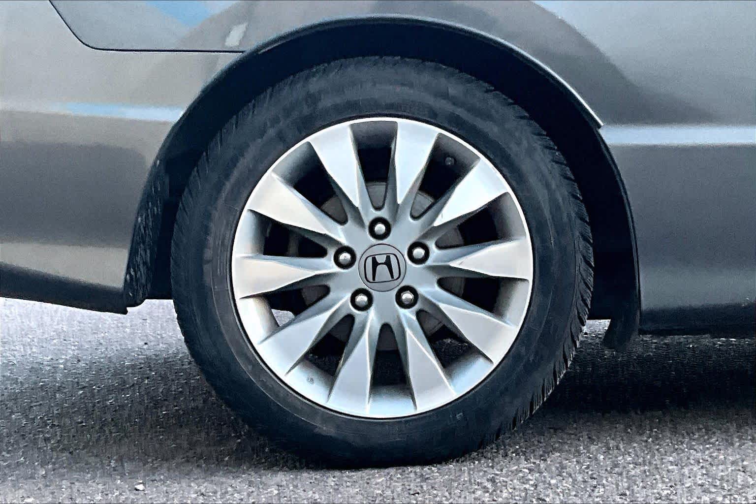 Thumbnail: 2011 Honda Civic - 35