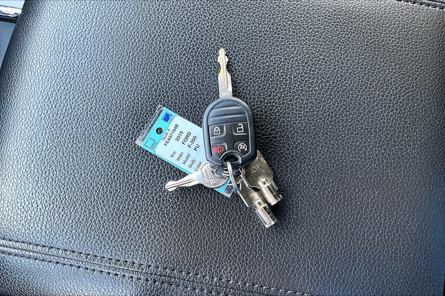 Thumbnail: 2015 Ford F-350 - 19