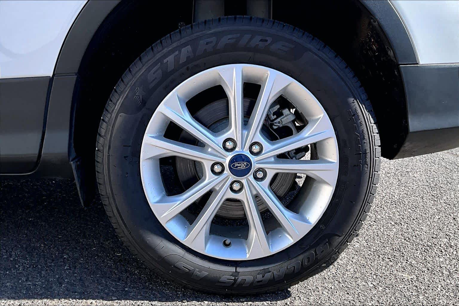 Thumbnail: 2019 Ford Escape - 35