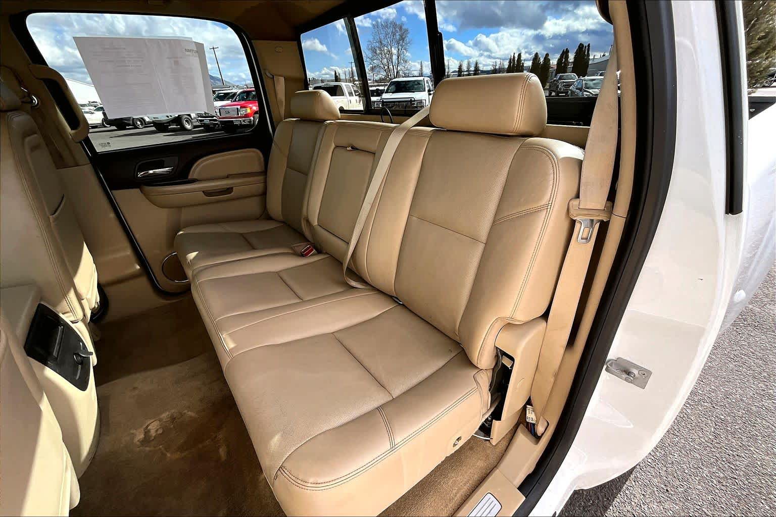 Thumbnail: 2014 GMC Sierra 2500 - 29