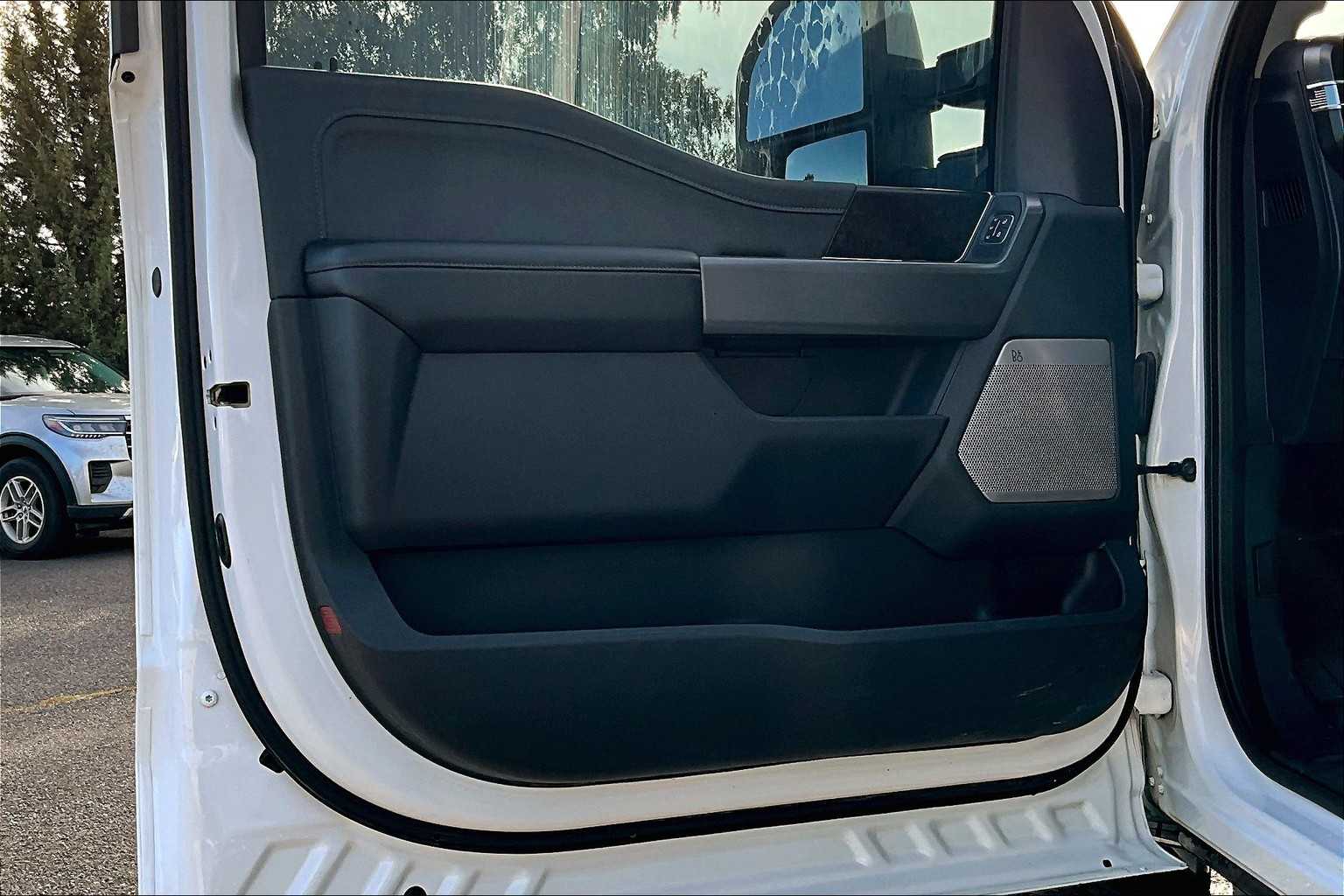 Thumbnail: 2023 Ford F-350 - 27