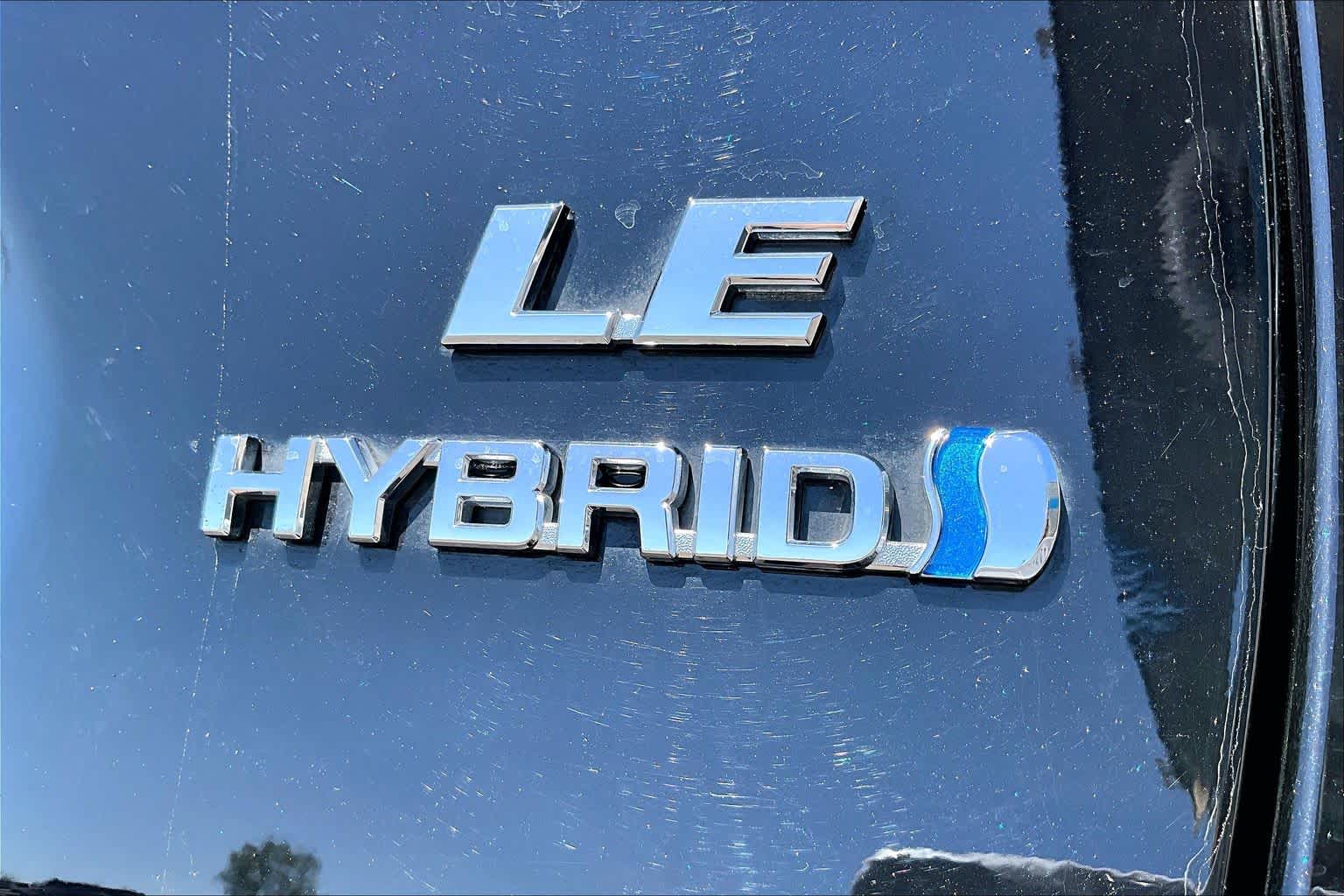 Thumbnail: 2021 Toyota RAV4 - 7