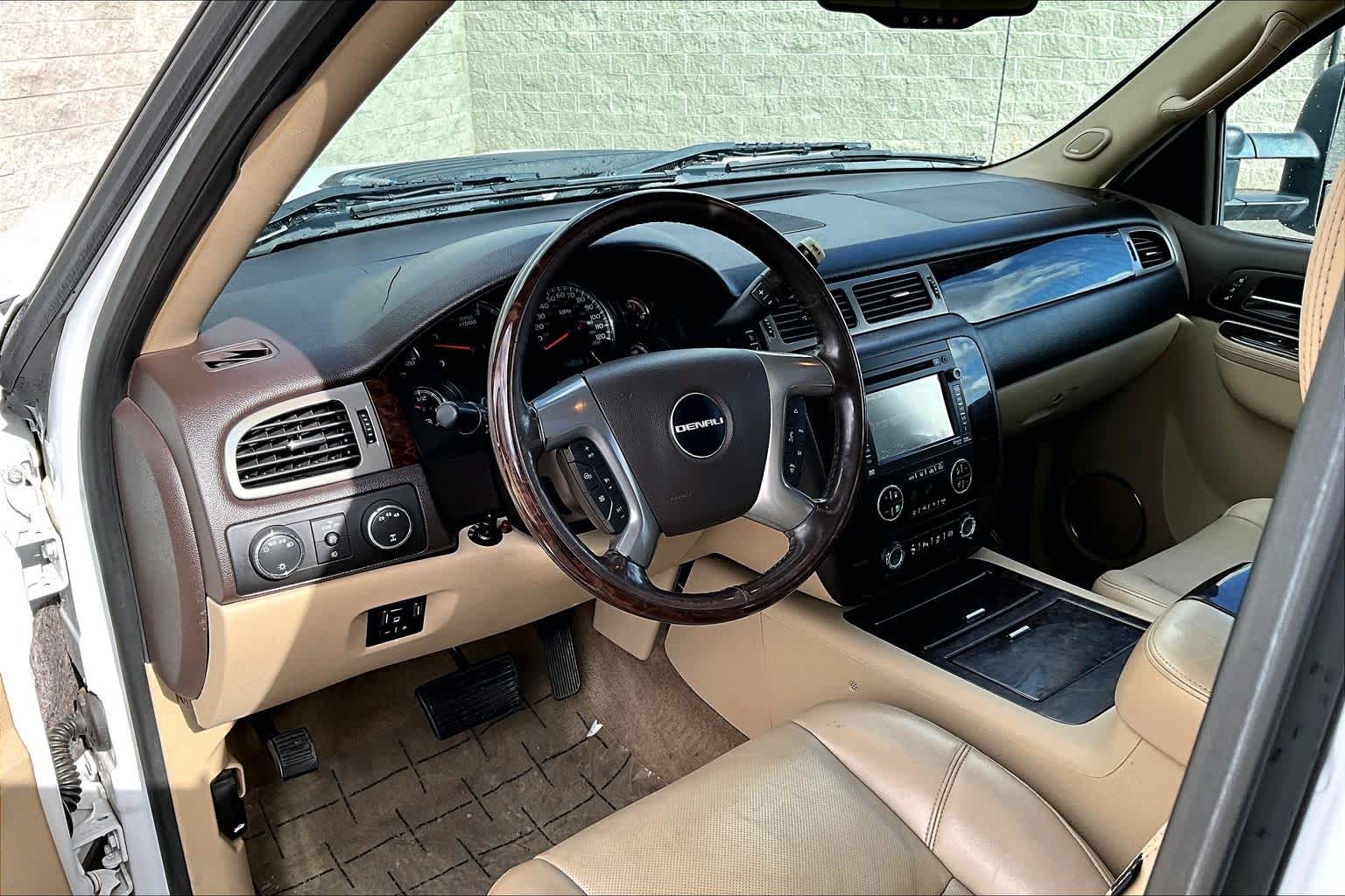 Thumbnail: 2014 GMC Sierra 2500 - 2