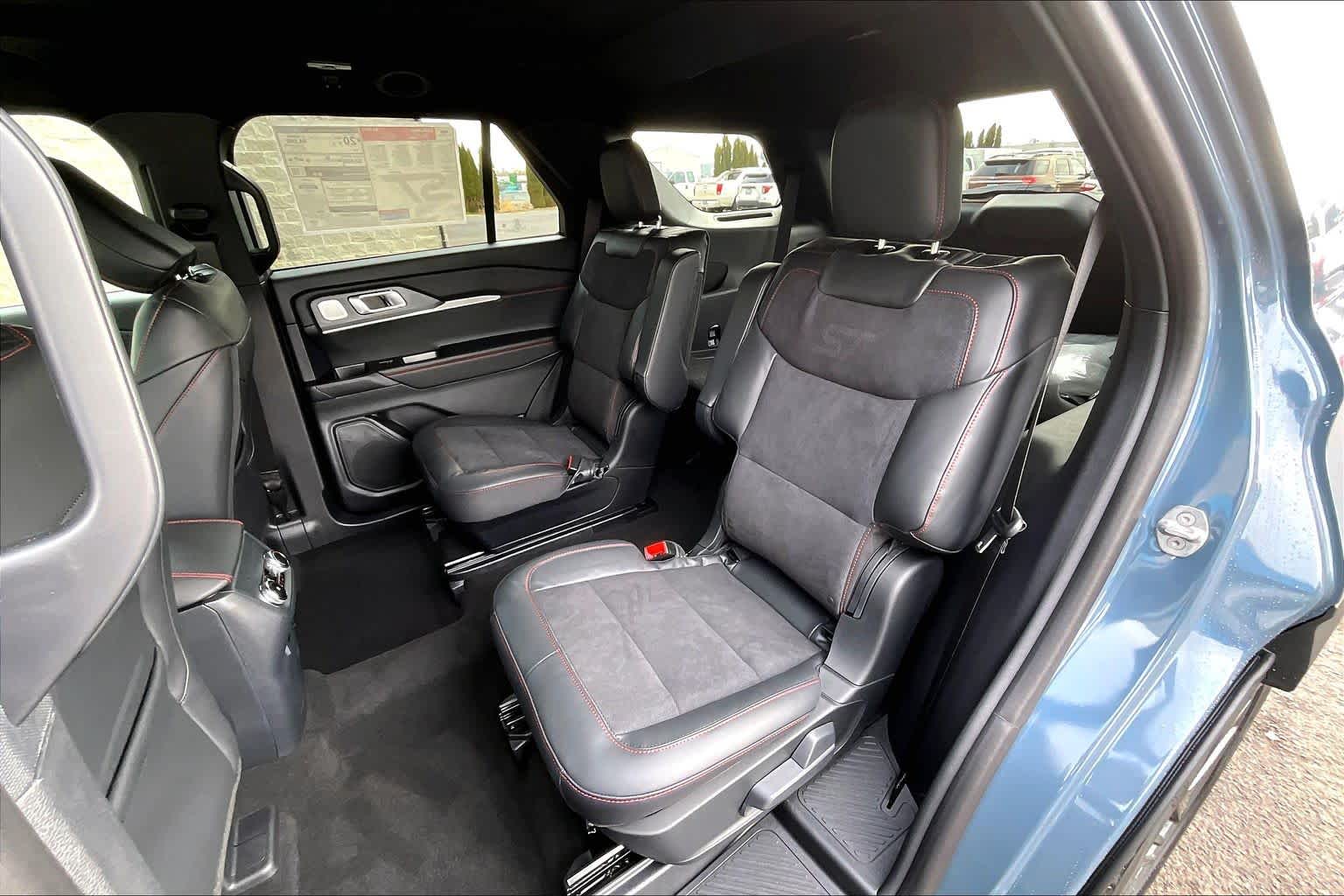 Thumbnail: 2026 Ford Explorer - 13