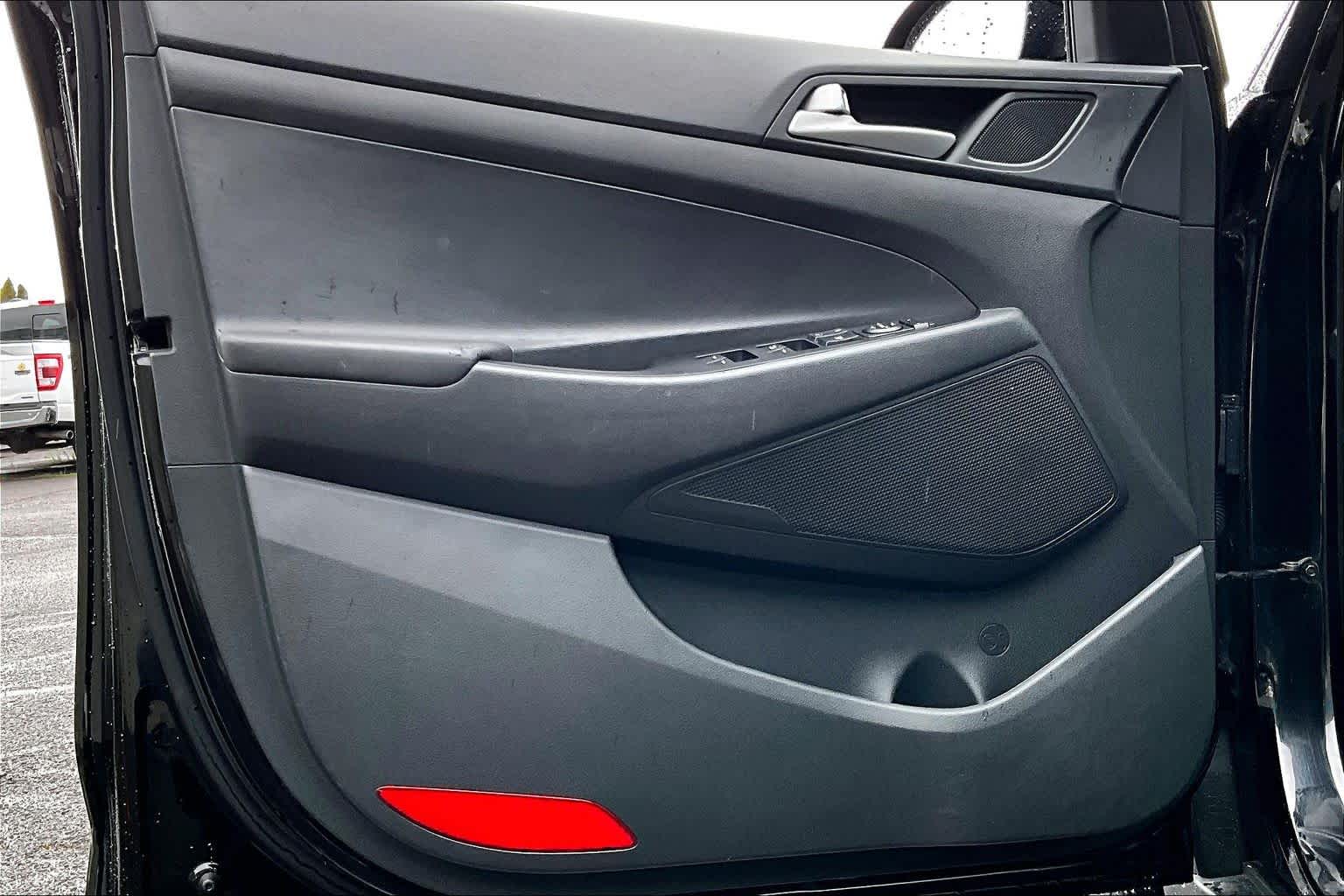 Thumbnail: 2019 Hyundai Tucson - 27