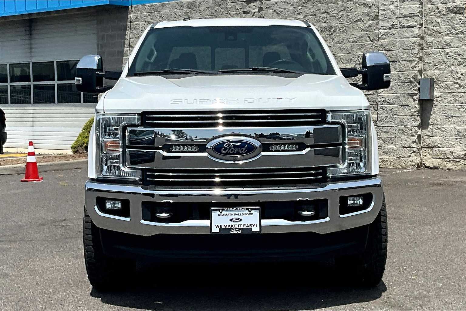 2017 Ford F-350 Lariat 6