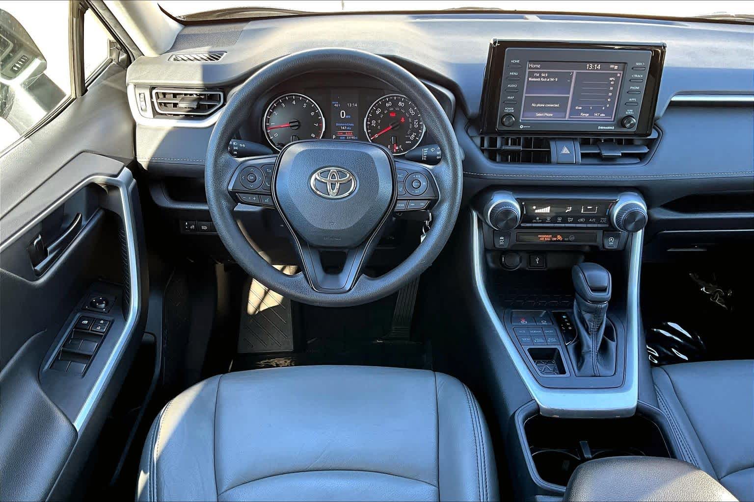 Thumbnail: 2022 Toyota RAV4 - 14