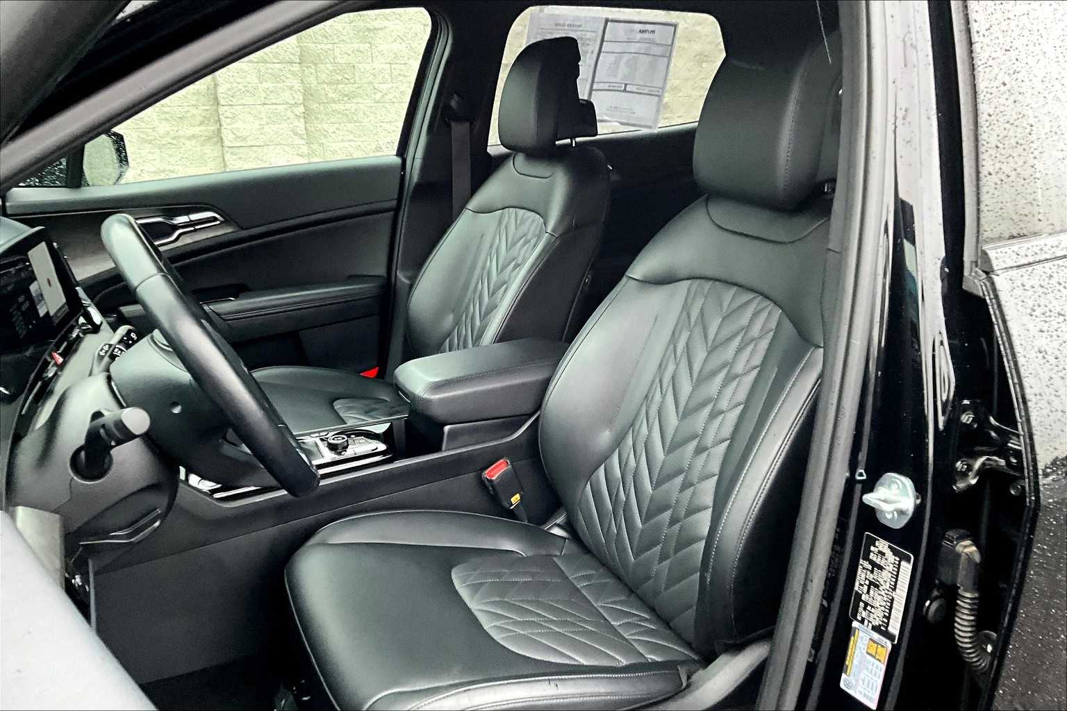 Thumbnail: 2024 Kia Sportage - 11