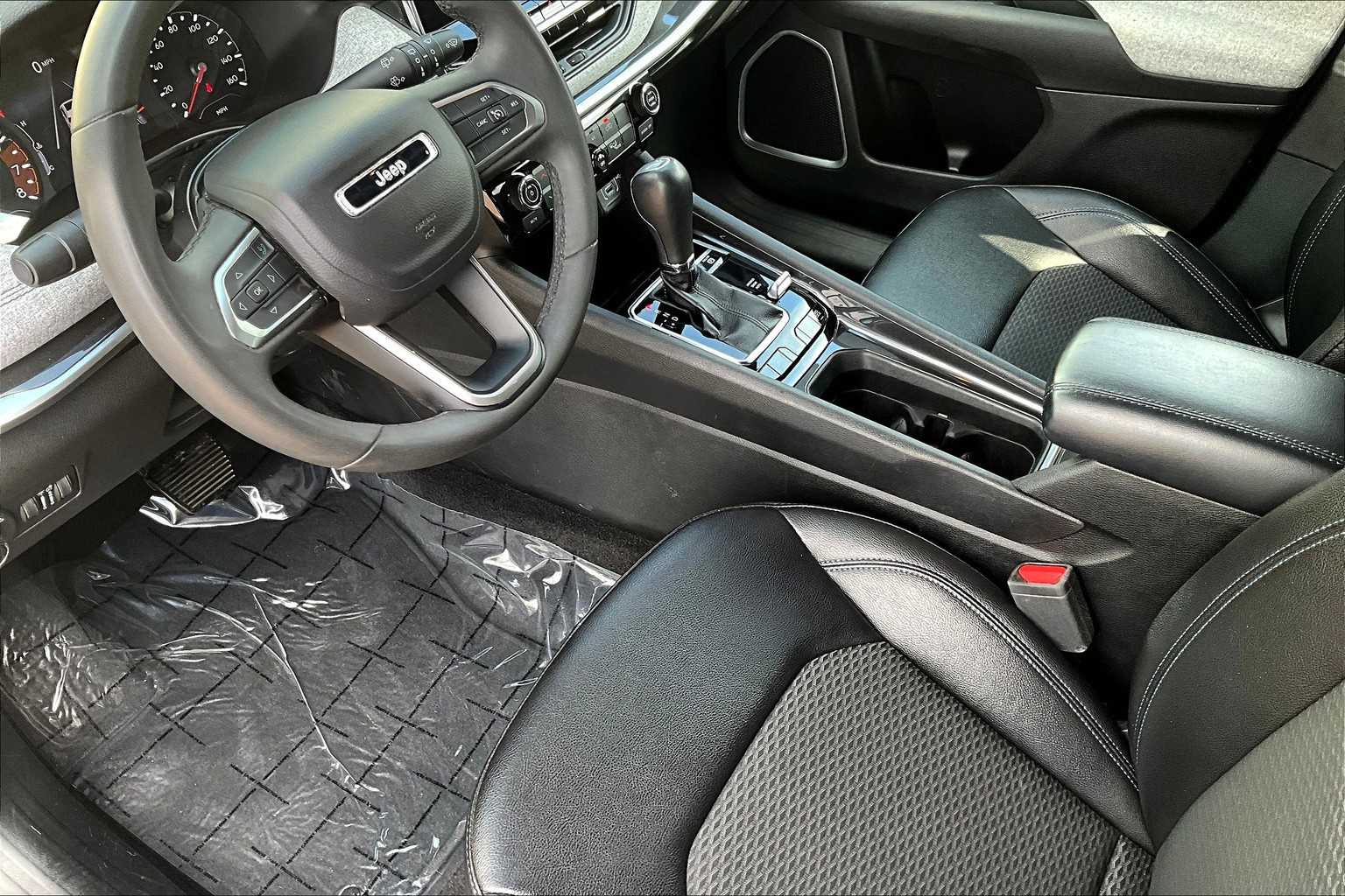 Thumbnail: 2024 Jeep Compass - 16