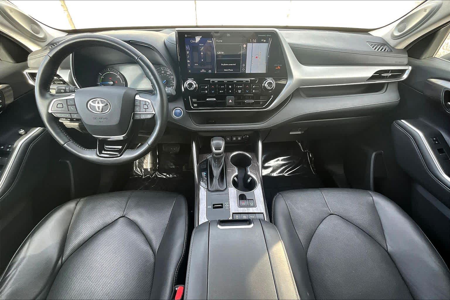 Thumbnail: 2021 Toyota Highlander - 10