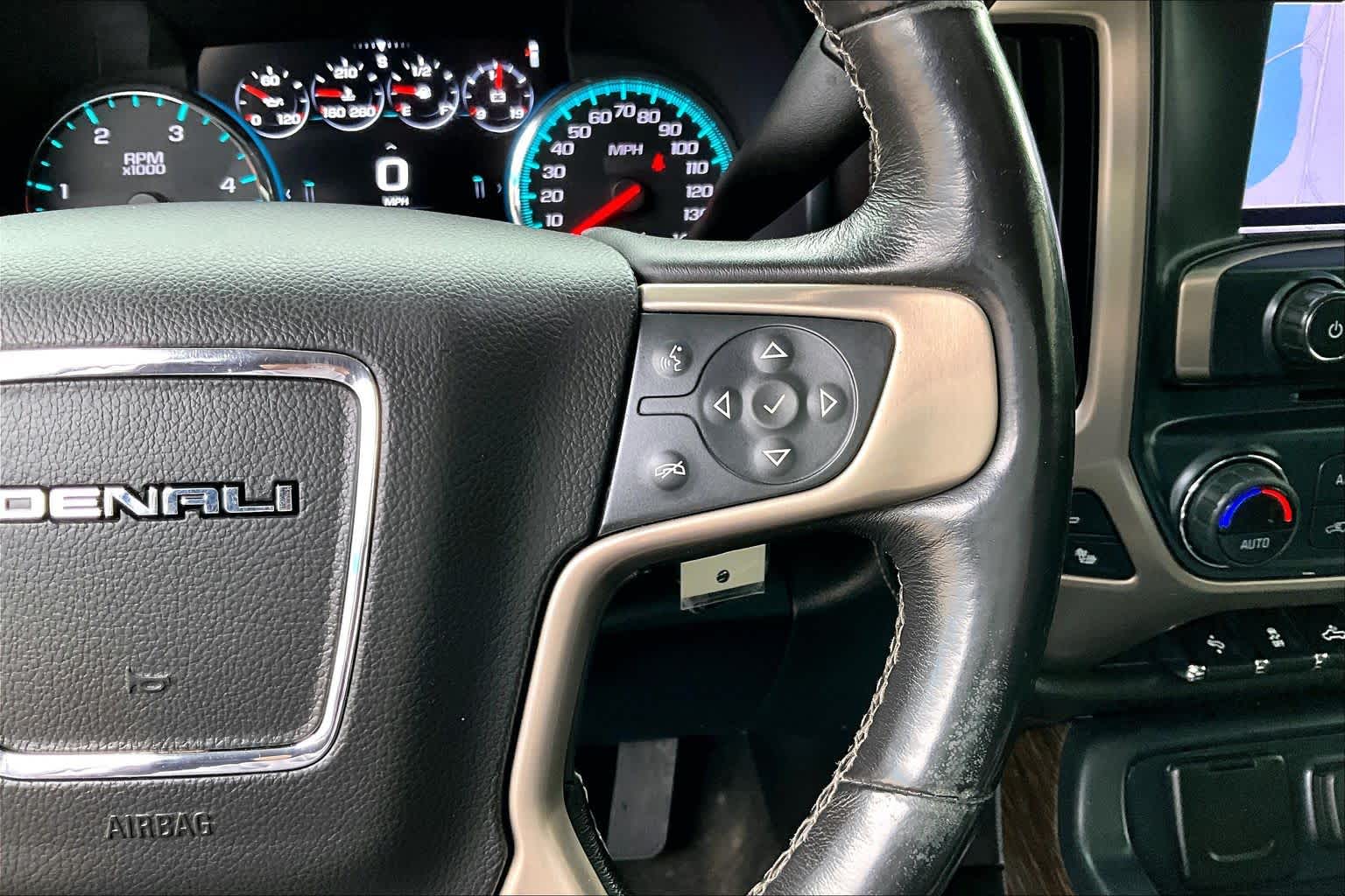 Thumbnail: 2018 GMC Sierra 3500 - 25