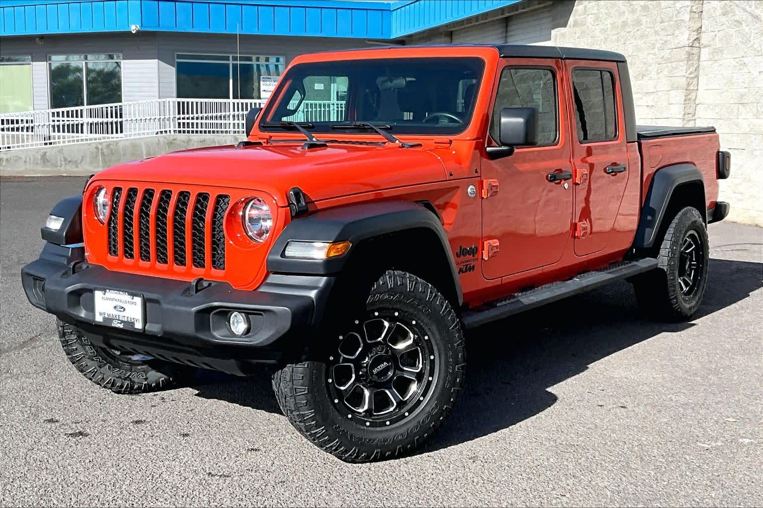 Thumbnail: 2020 Jeep Gladiator - 1