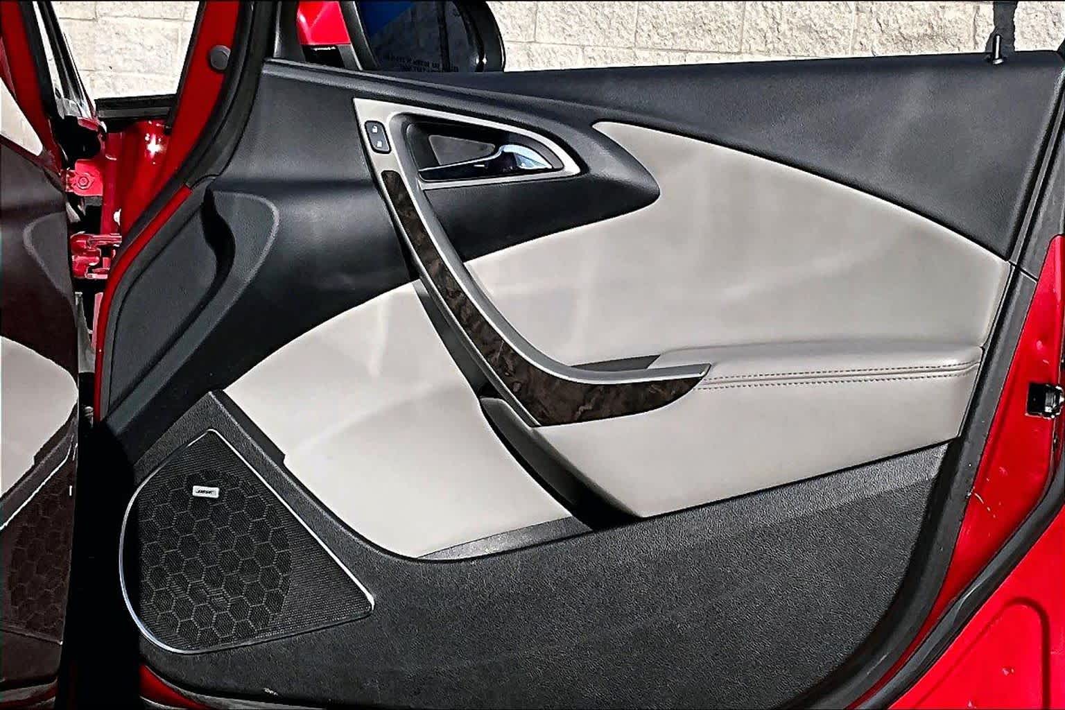 Thumbnail: 2017 Buick Verano - 28